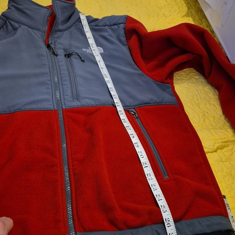 The North Face Men's Red &Gray Full ZipJacketUpper Zip Pckt& 2sidePckt Zip(1997)